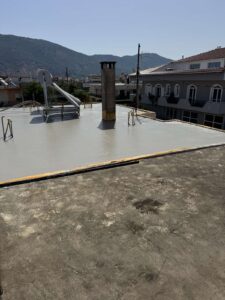 Μόνωση με αφρό πολυουρεθάνης - πολυουρία και κατασκευή βιομηχανικού δαπέδου στην Βόνιτσα