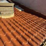 Μόνωση με αφρό πολυουρεθάνης επάνω σε λαμαρίνα